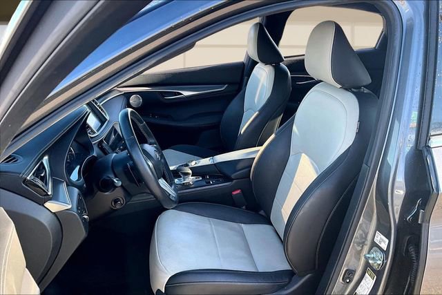 Used 2023 INFINITI QX55 Essential image 25