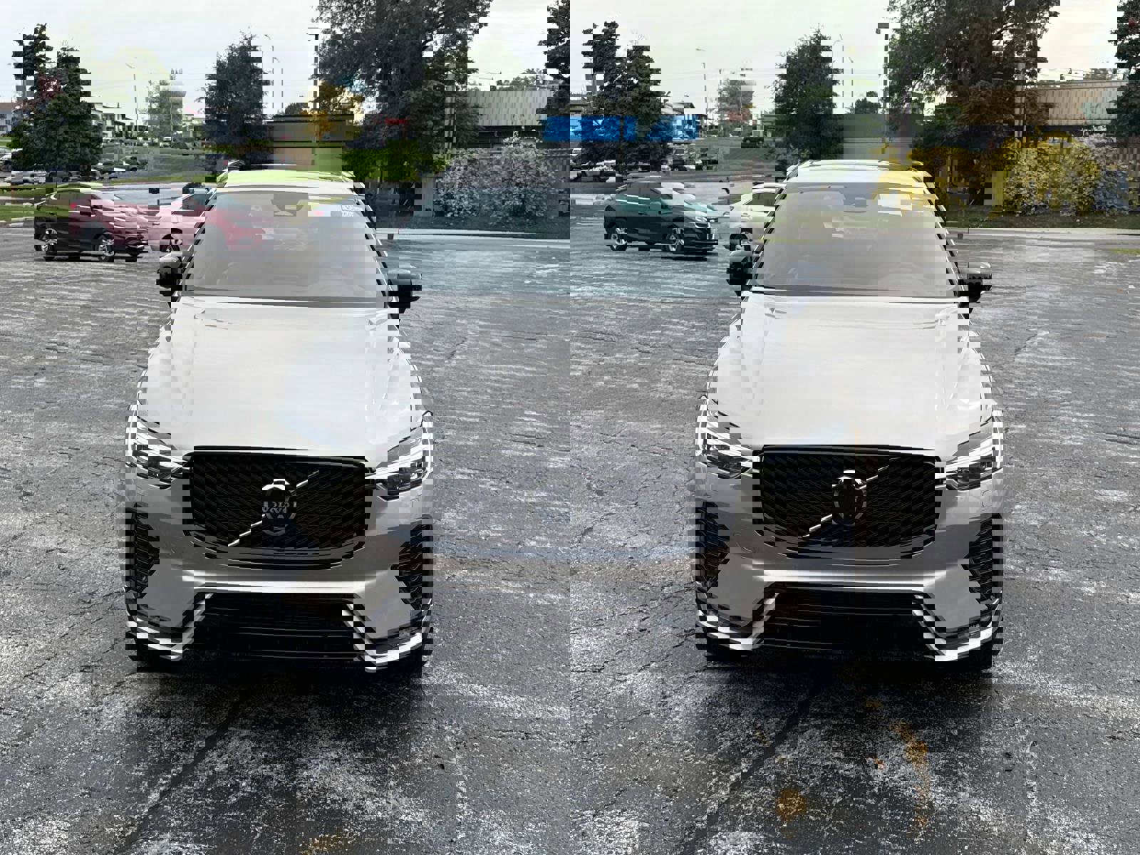 New 2026 Volvo XC60 B5 Plus w/ Climate Package image 2