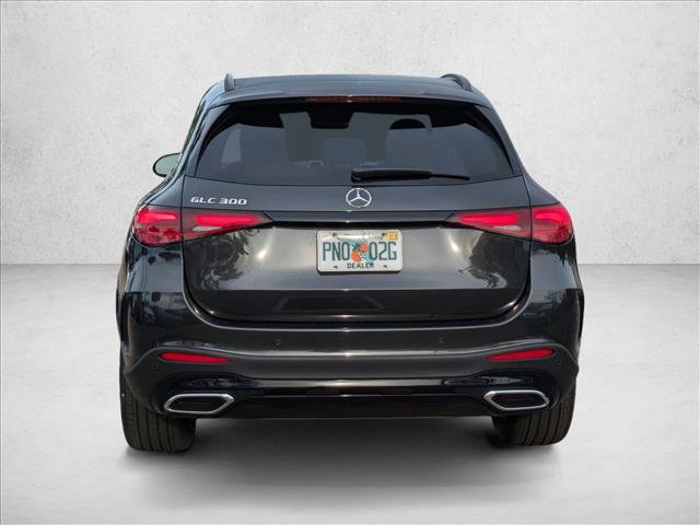 Used 2026 Mercedes-Benz GLC 300 image 7