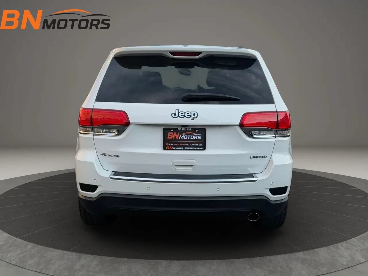 Used 2018 Jeep Grand Cherokee Limited w/ Luxury Group II AWD/4WD image 6