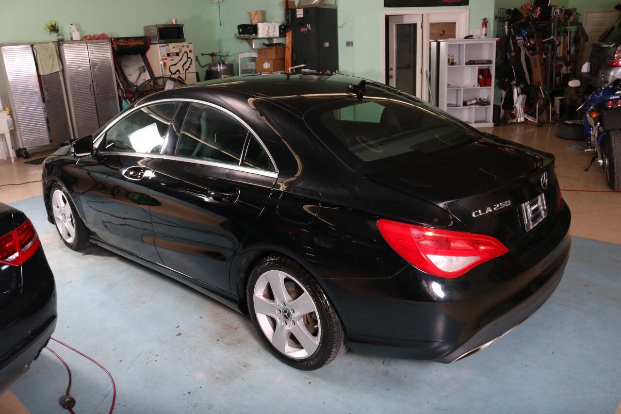 Used 2018 Mercedes-Benz CLA 250 4MATIC image 19