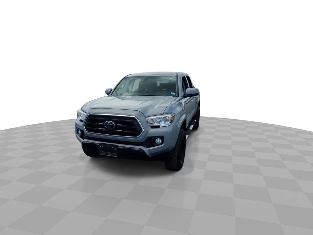 Used 2020 Toyota Tacoma SR5 RWD image 3