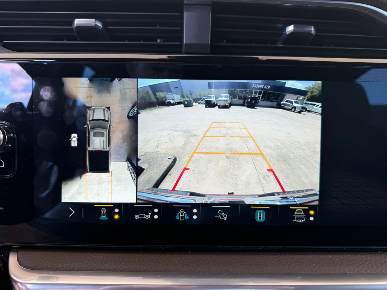 Used 2023 GMC Sierra 1500 Denali w/ Technology Package image 29