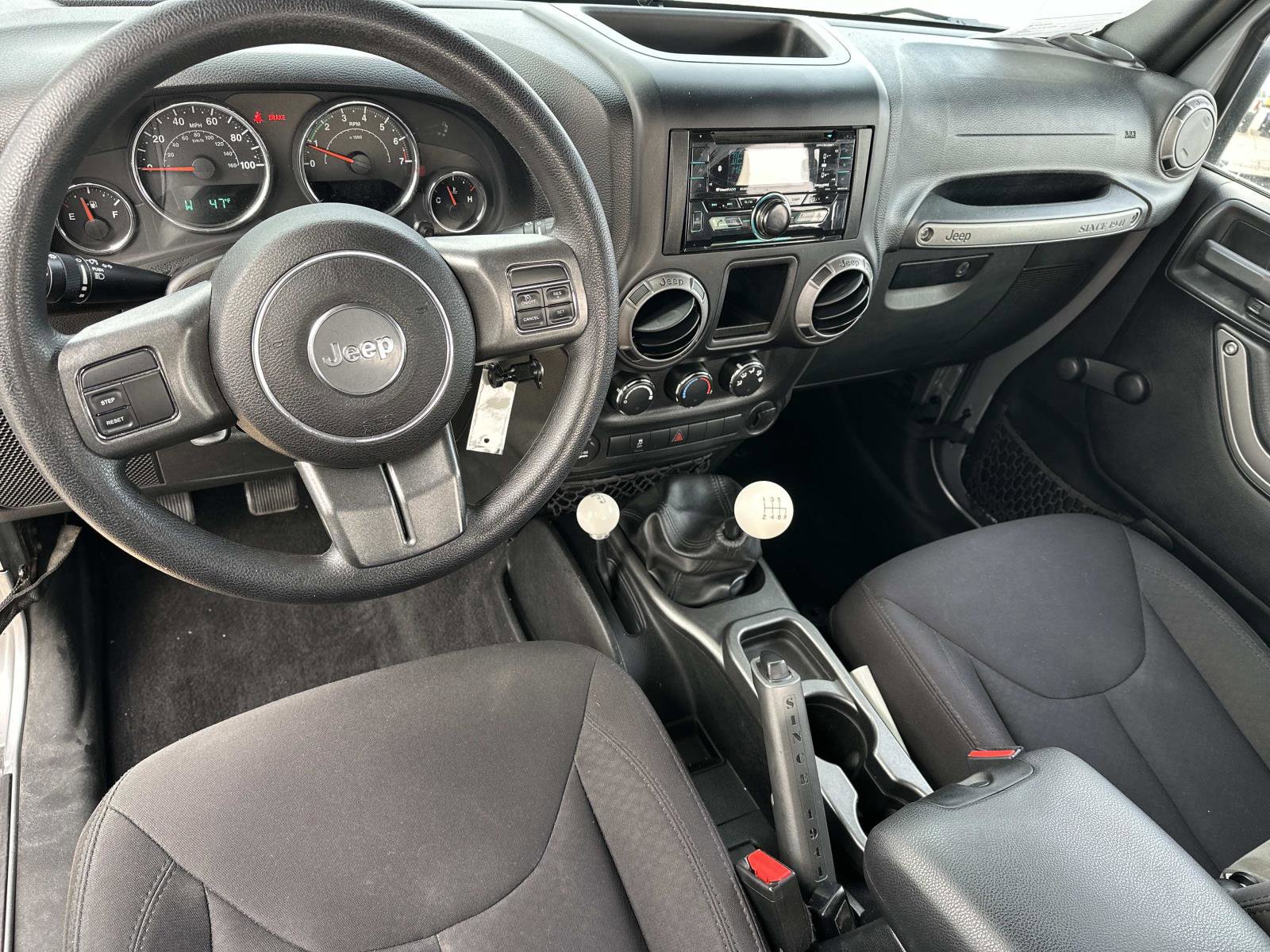 Used 2015 Jeep Wrangler Sport AWD/4WD image 12