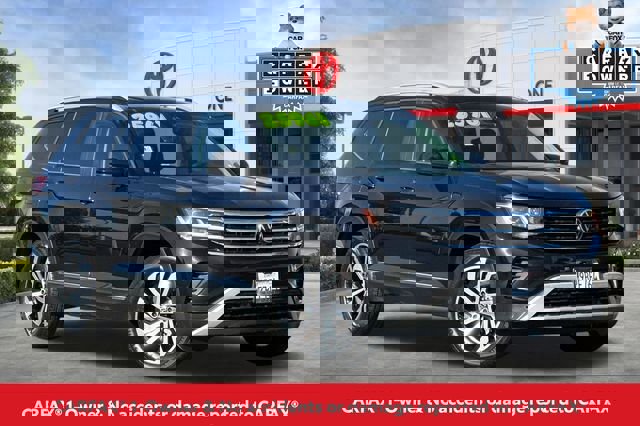 Used 2022 Volkswagen Atlas SEL image 2