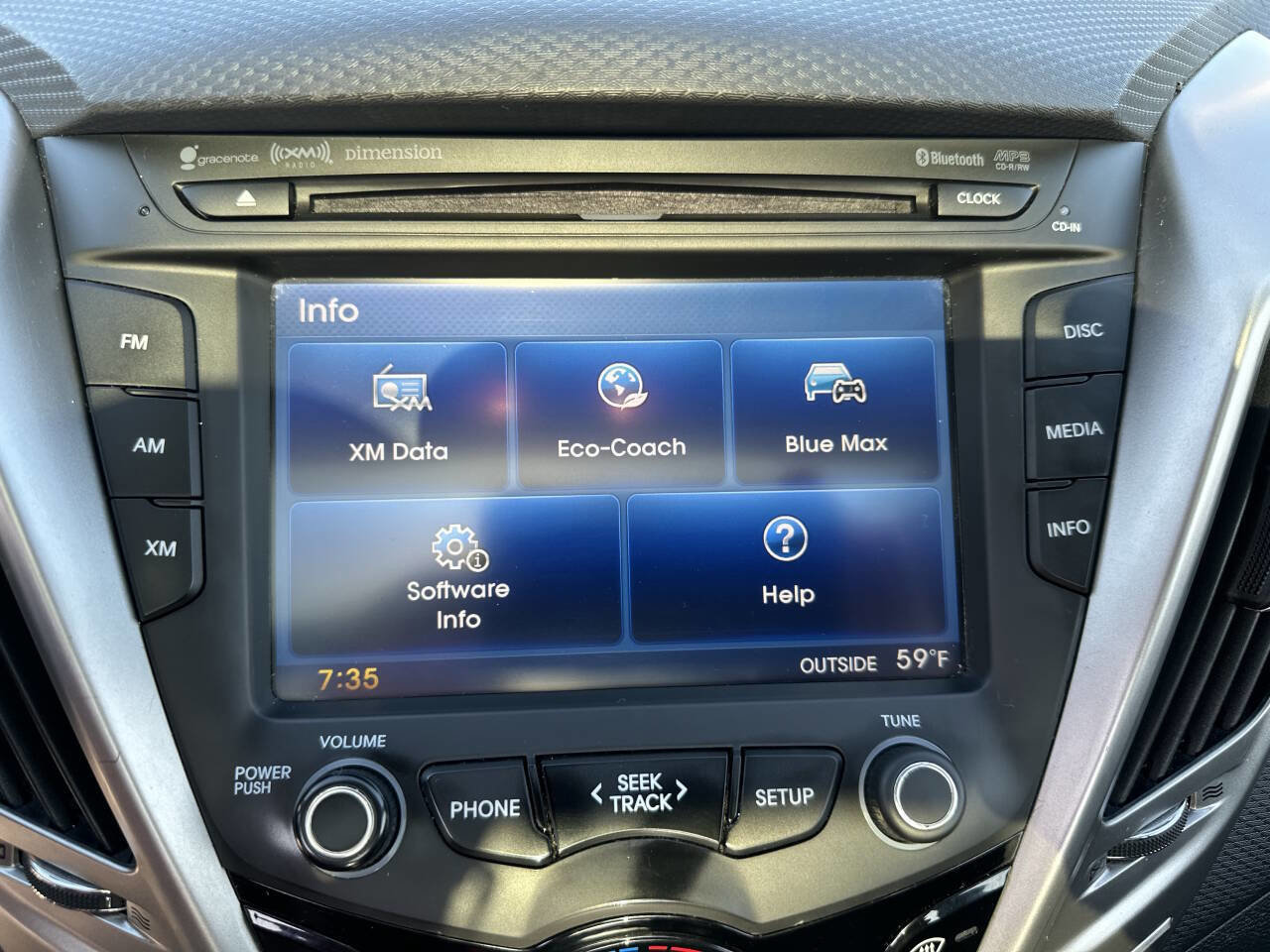 Used 2013 Hyundai Veloster w/ Style Pkg image 27