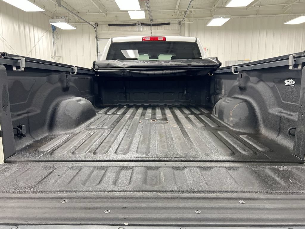 Used 2017 RAM 2500 Tradesman w/ Chrome Appearance Group AWD/4WD image 22