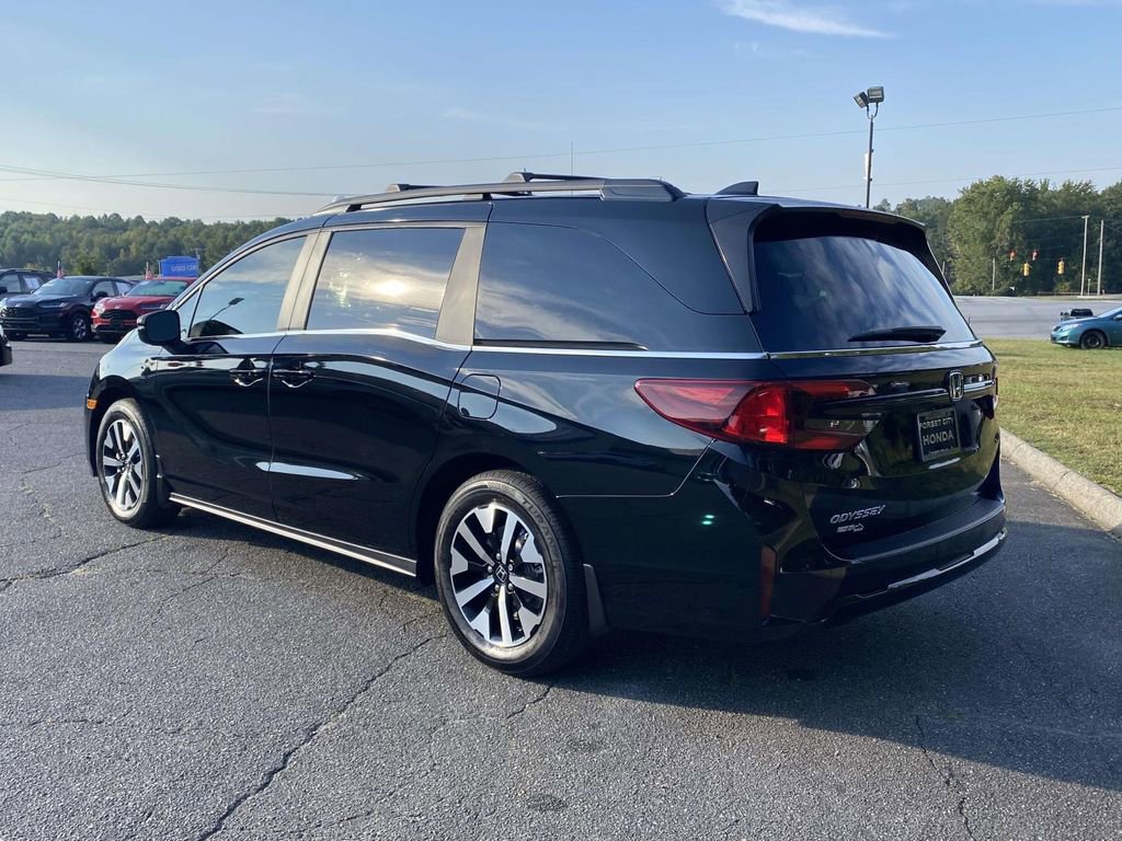 New 2026 Honda Odyssey EX-L image 3