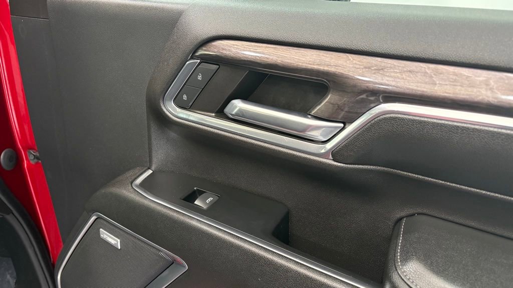 Used 2024 Chevrolet Silverado 2500 LTZ w/ LTZ Plus Package image 27