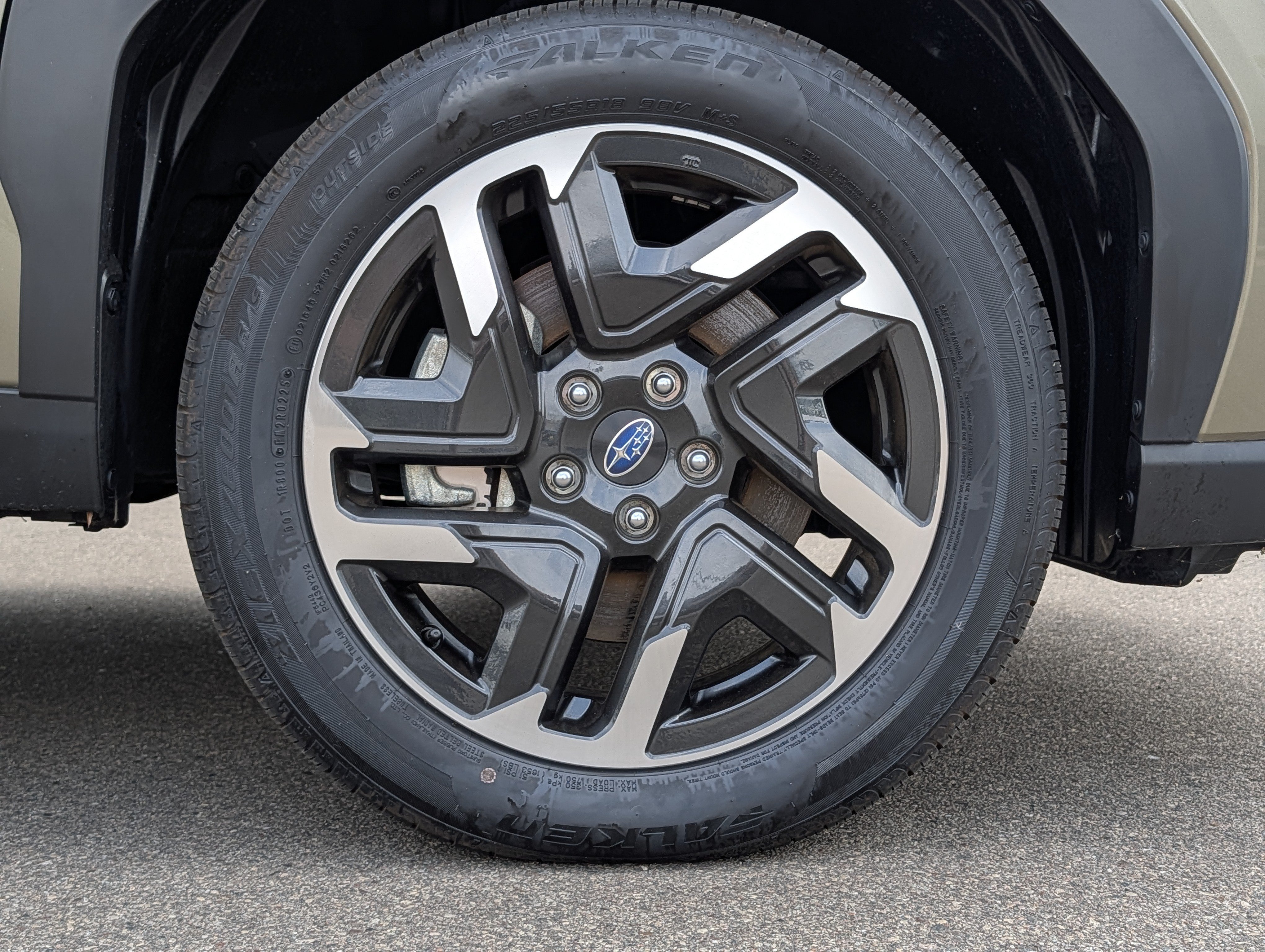Used 2025 Subaru Forester Limited AWD/4WD image 11