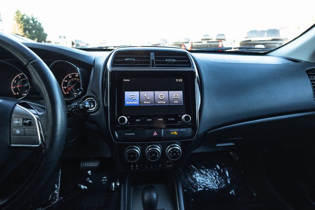 Used 2024 Mitsubishi Outlander Sport SE image 26