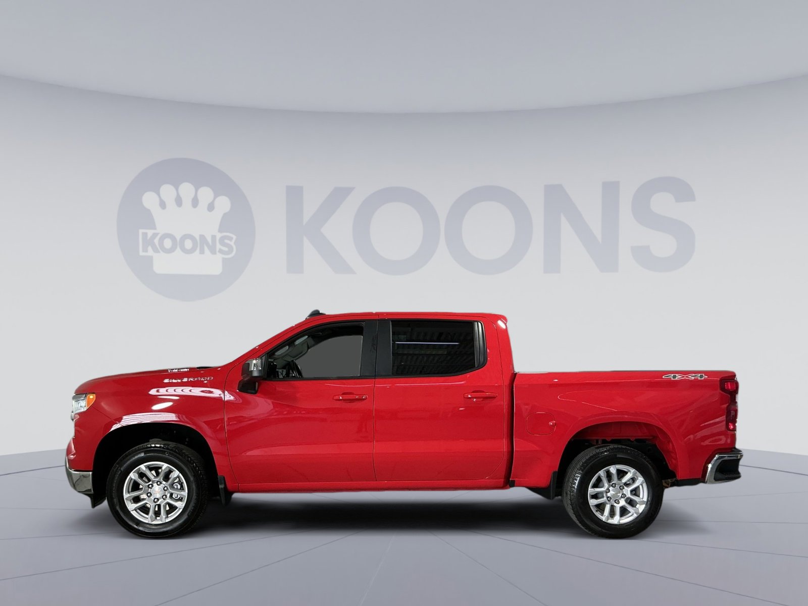 Used 2025 Chevrolet Silverado 1500 LT image 13