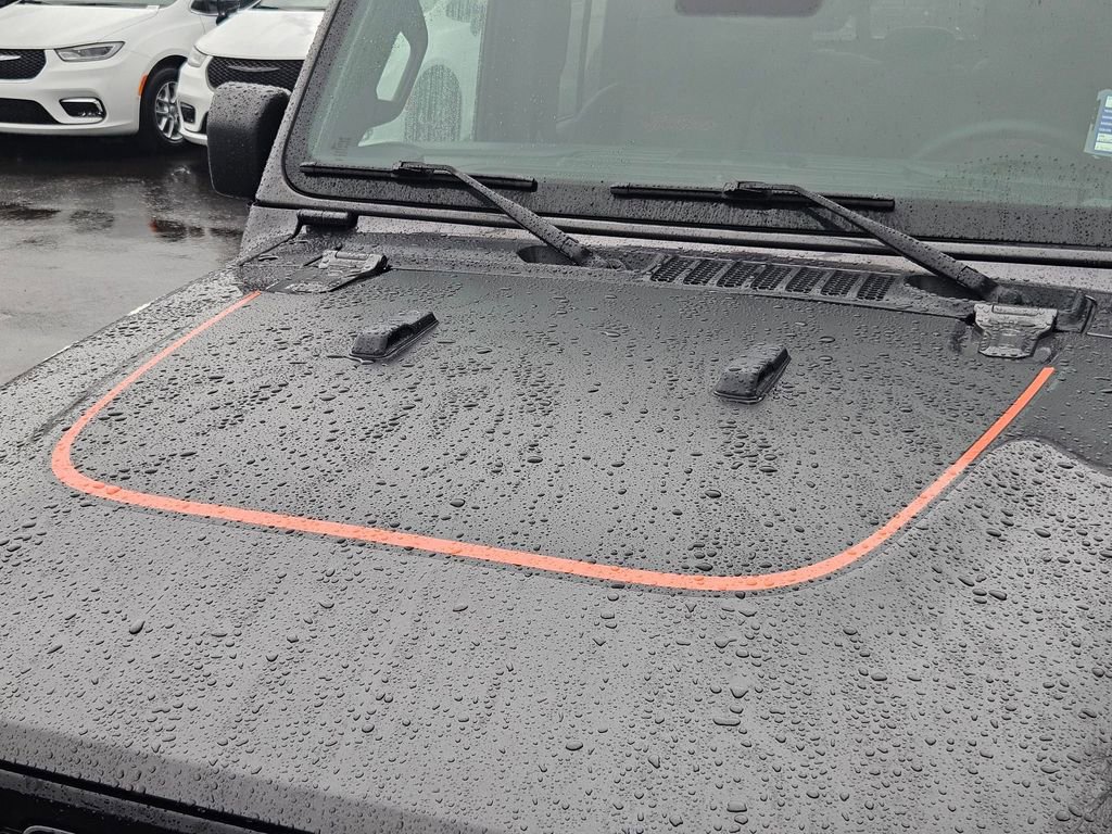 Certified 2024 Jeep Gladiator Willys image 34