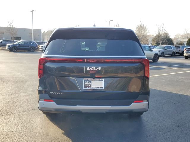 New 2026 Kia Carnival FWD image 4