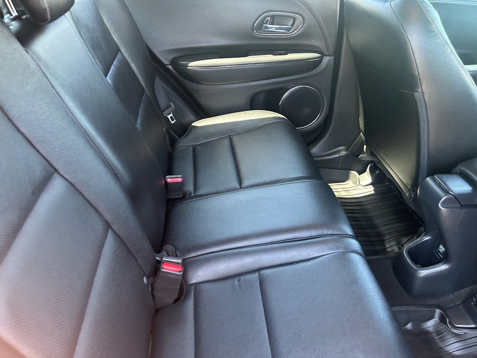 Used 2022 Honda HR-V EX-L image 15