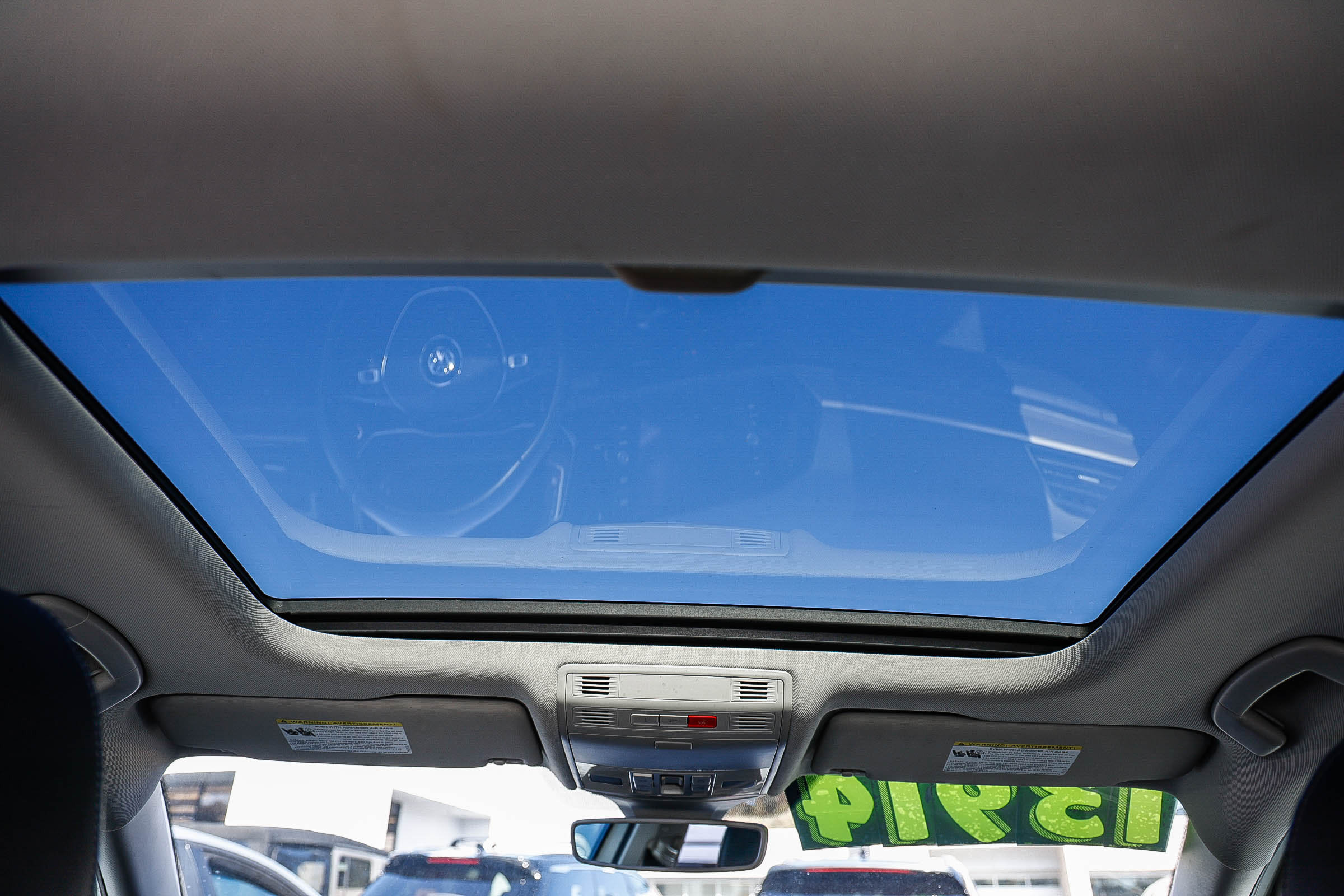 Used 2019 Volkswagen Jetta SEL Premium FWD image 9