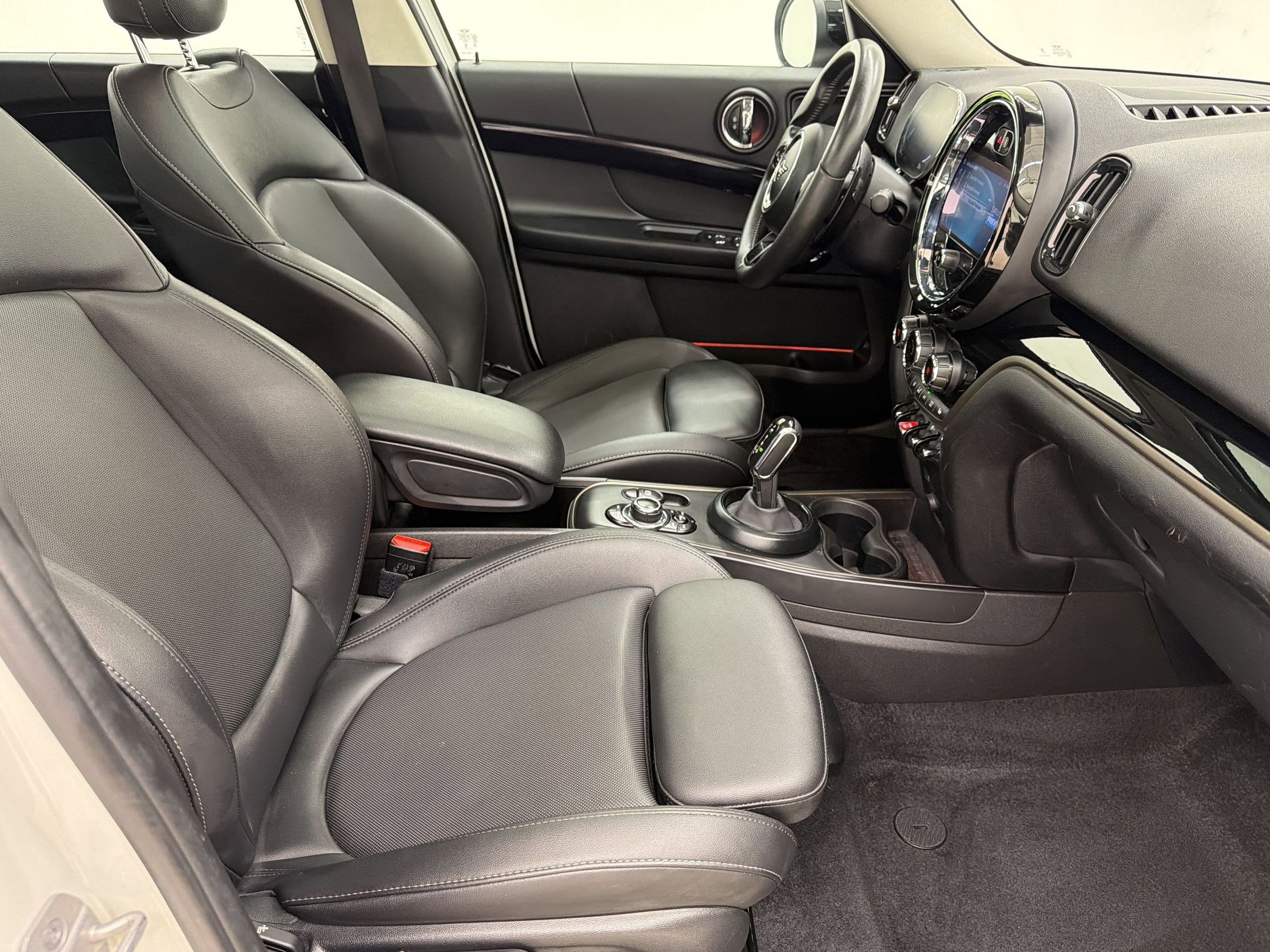 Used 2024 MINI Cooper Countryman S FWD image 29