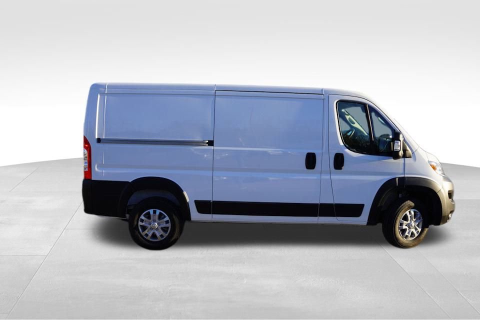 Used 2025 RAM ProMaster 2500 w/ Quick Order Package 22G SLT image 2