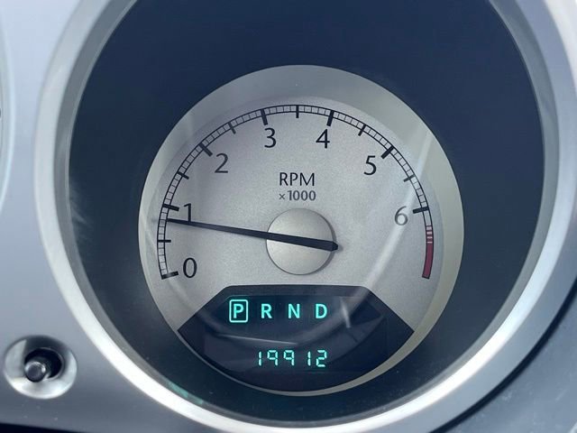 Used 2008 Chrysler Sebring Limited w/ Electronics Convenience Group FWD image 11