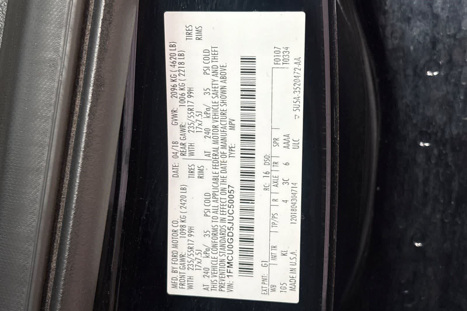 Used 2018 Ford Escape SE w/ Ford Safe & Smart Package FWD image 27