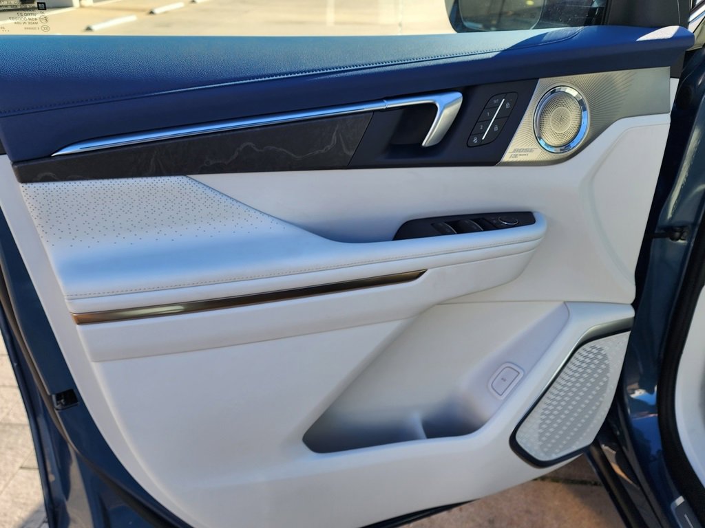 New 2026 Buick Enclave Avenir w/ Super Cruise Package image 13