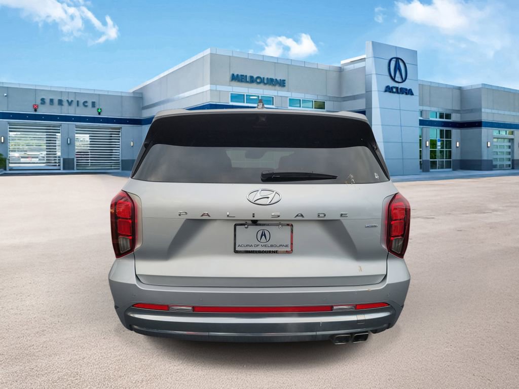 Used 2024 Hyundai Palisade Calligraphy image 5