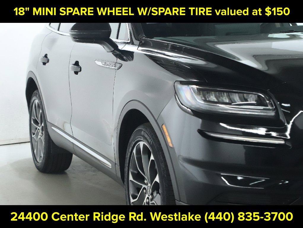 Certified 2023 Lincoln Nautilus Reserve w/ Luxury Package AWD/4WD image 9