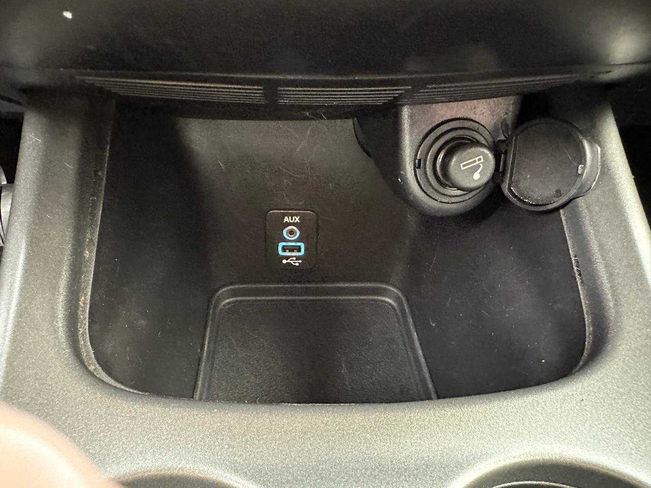 Used 2017 Dodge Journey SXT w/ Premium Group image 23