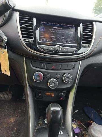 Used 2020 Chevrolet Trax LS FWD image 7