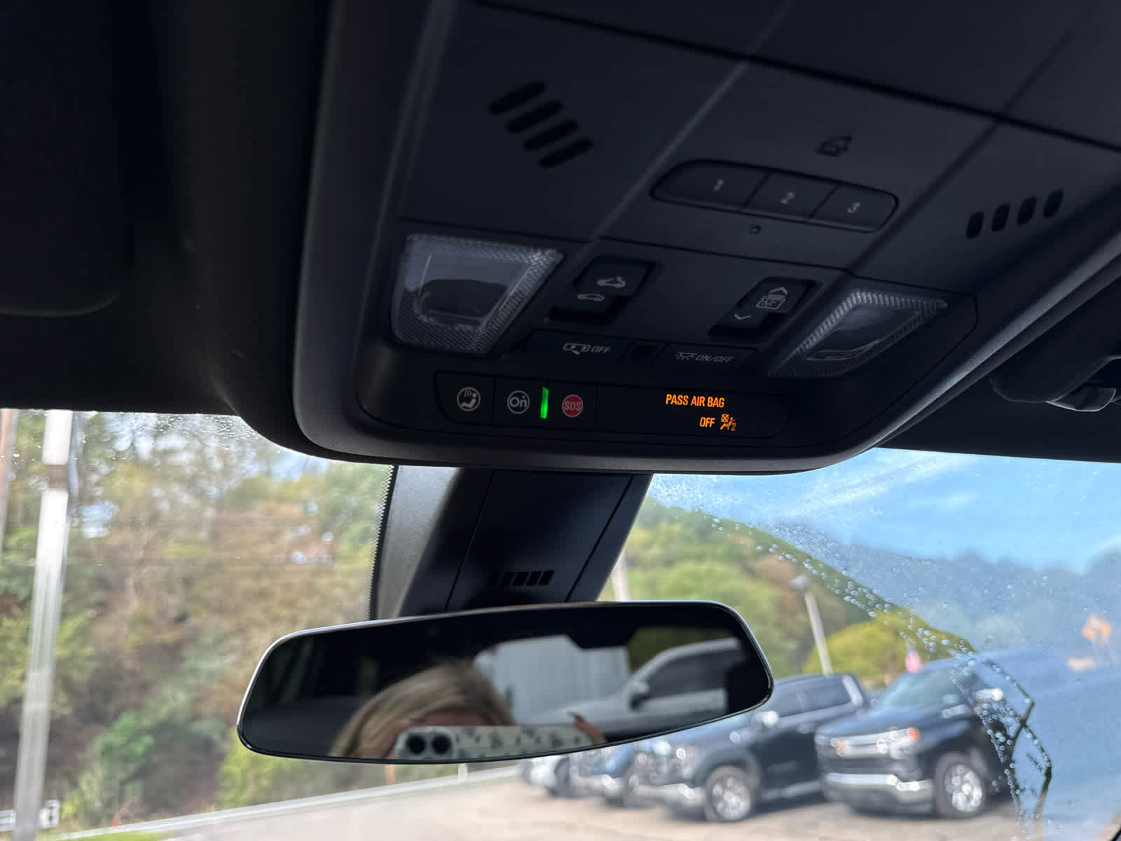 Used 2024 Cadillac XT6 Luxury w/ LPO, Floor Liner Package image 20