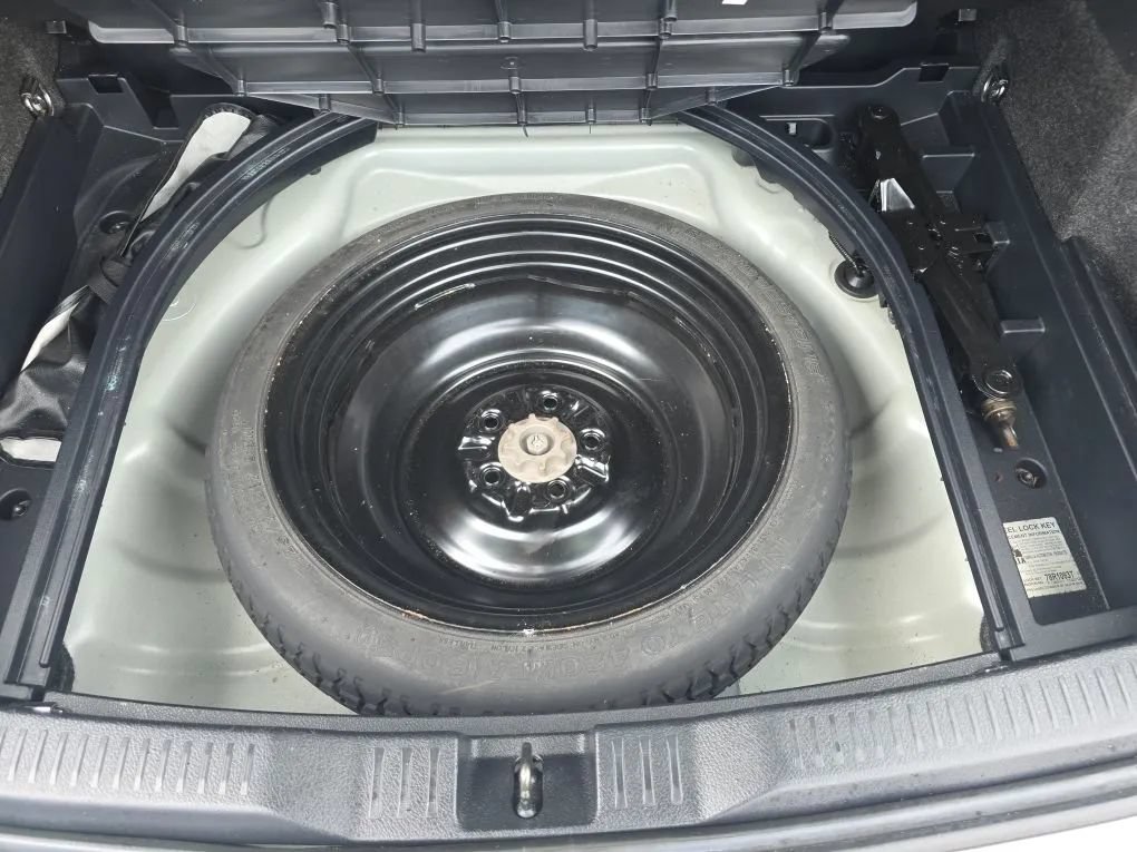 Used 2016 Scion iM FWD image 40