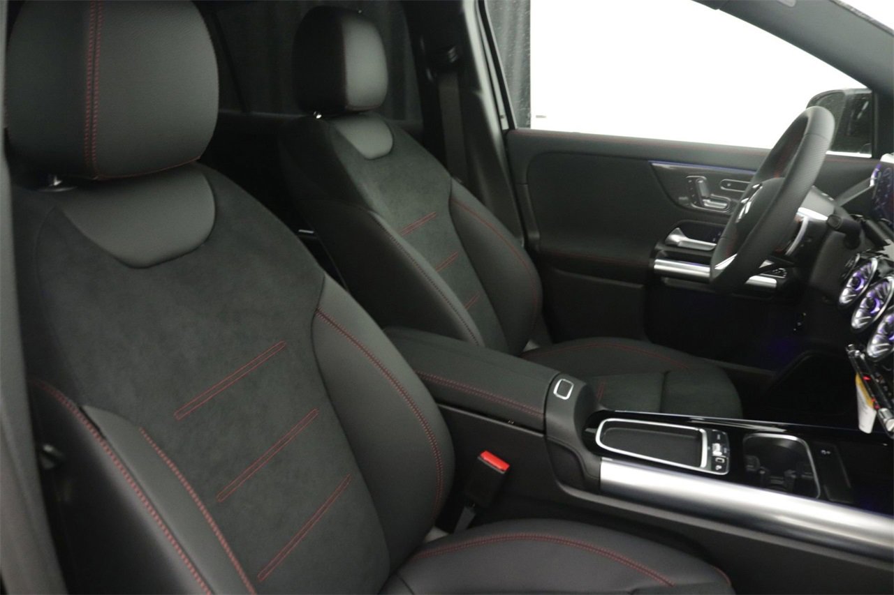 New 2026 Mercedes-Benz GLA 250 image 9