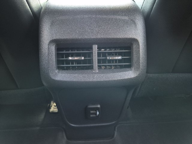 Used 2024 Chevrolet Equinox RS FWD image 21