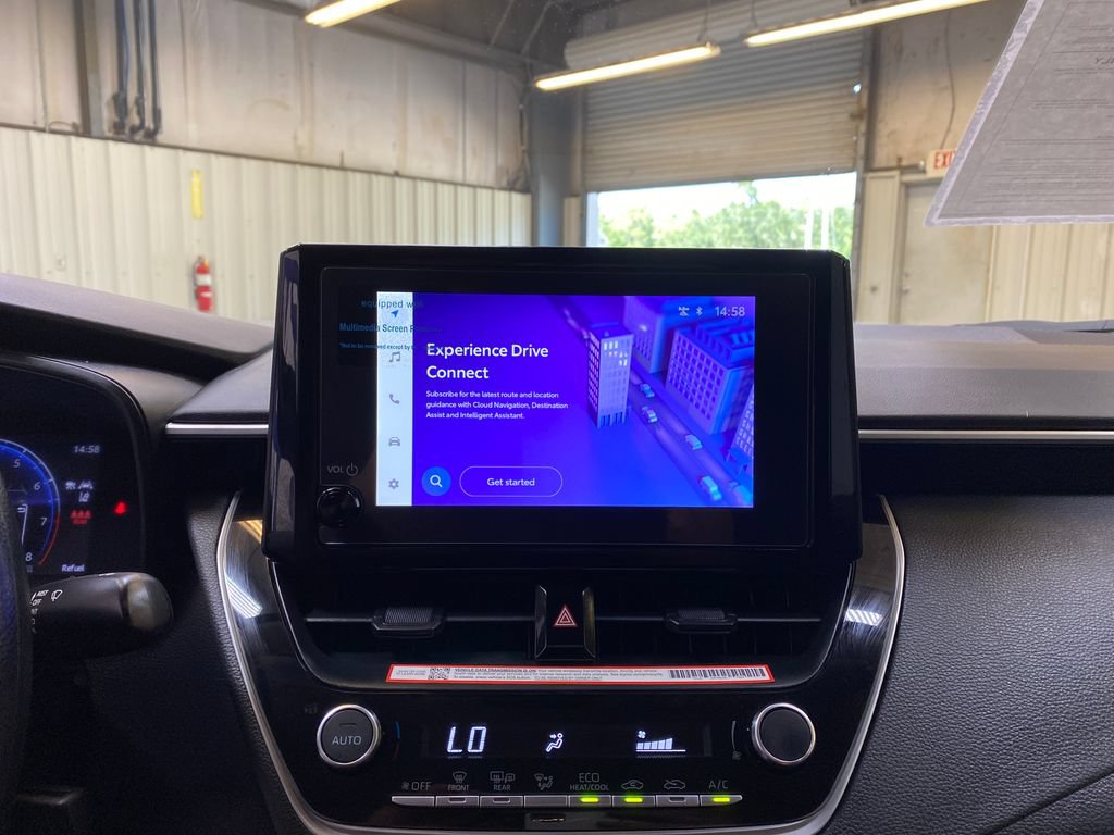 Used 2026 Toyota Corolla LE FWD image 39