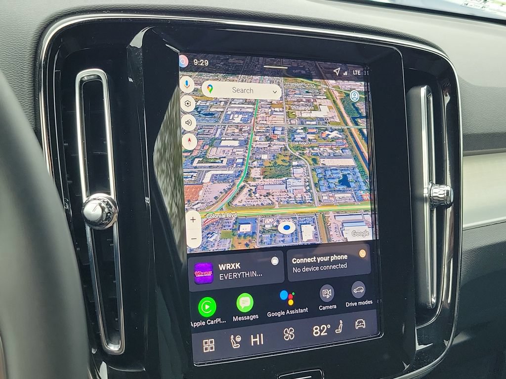 New 2026 Volvo XC40 B5 Core AWD/4WD image 8