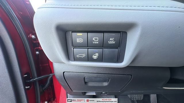 New 2026 Toyota Highlander Platinum image 21