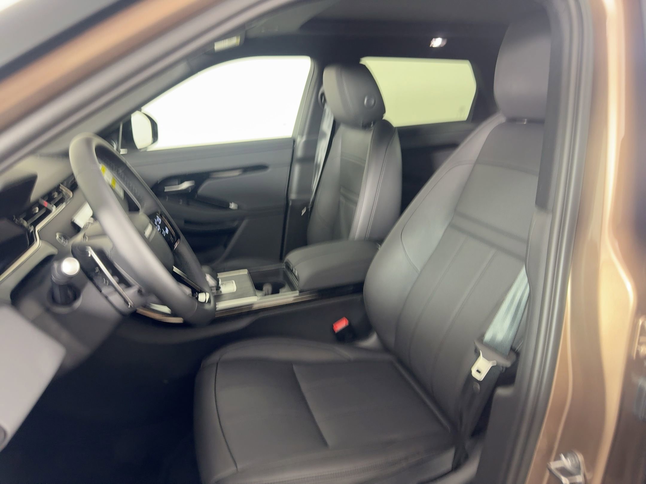 New 2026 Land Rover Range Rover Evoque Dynamic SE AWD/4WD image 5