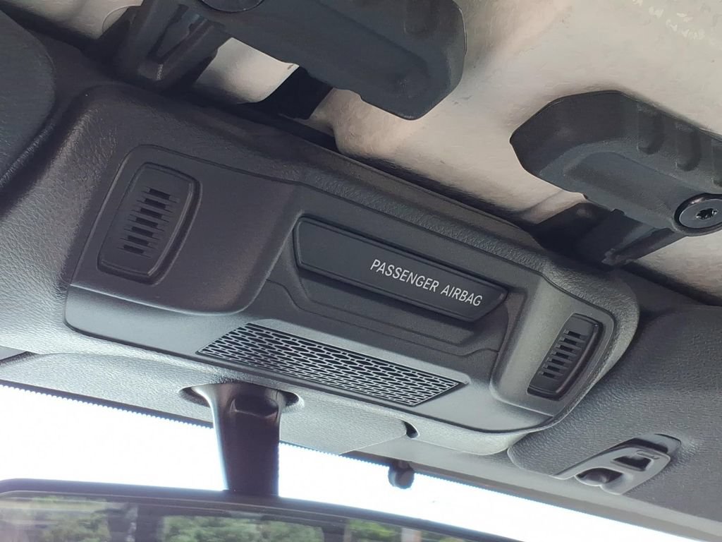 Used 2025 Jeep Gladiator Sport AWD/4WD image 20
