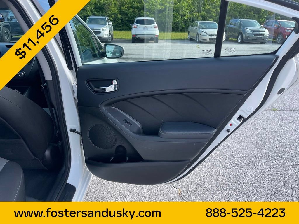 Used 2018 Kia Forte S FWD image 18