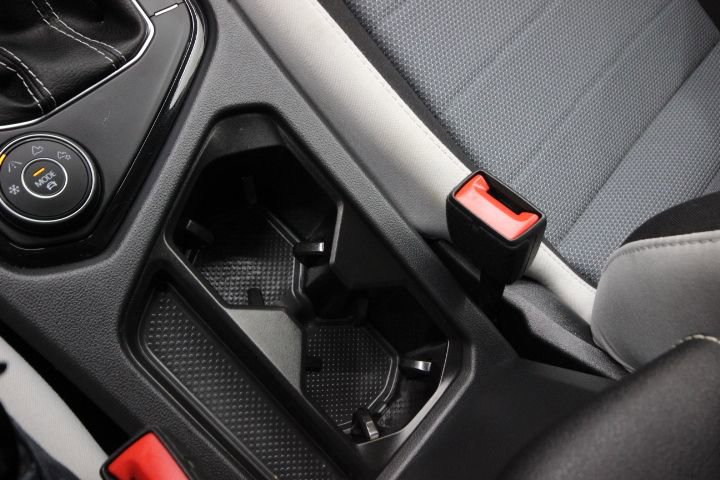 Used 2025 Volkswagen Taos S AWD/4WD image 21