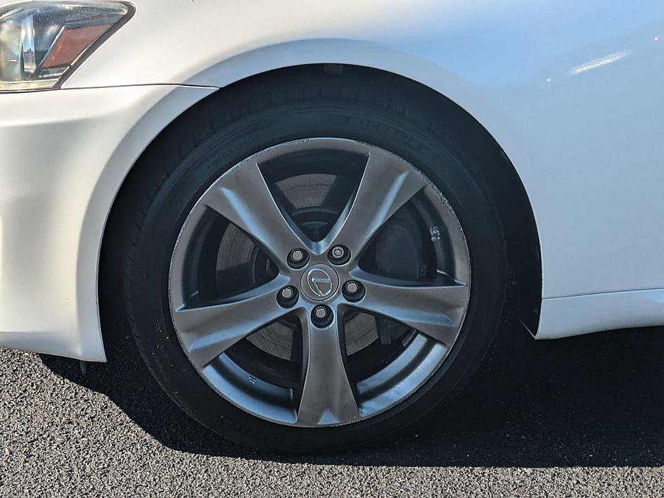 Used 2012 Lexus IS 350 w/ Premium Pkg Value Edition RWD image 10