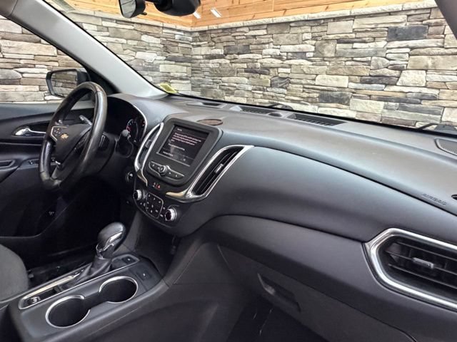 Used 2022 Chevrolet Equinox LT AWD/4WD image 15
