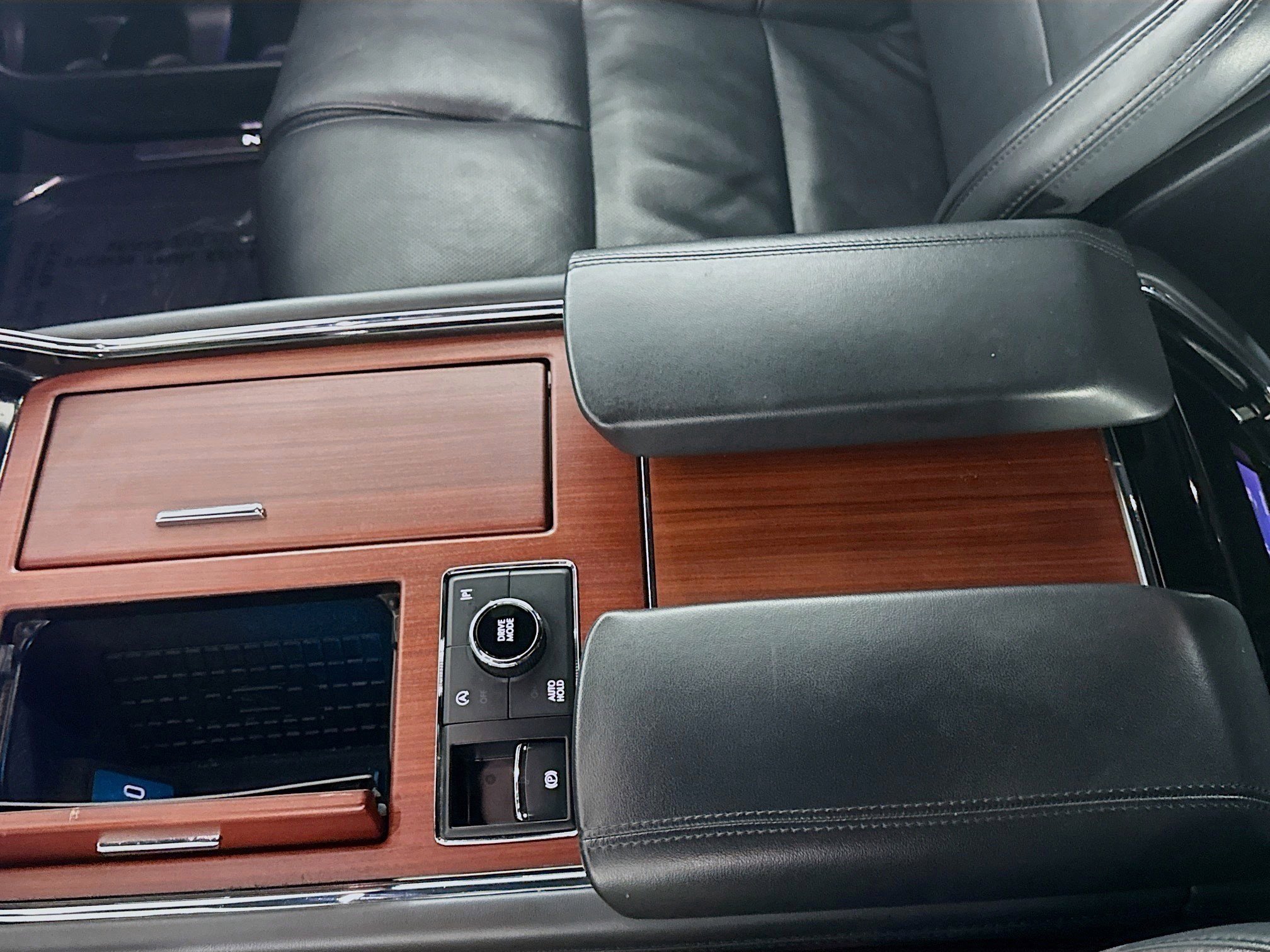 Used 2024 Lincoln Navigator Reserve image 18