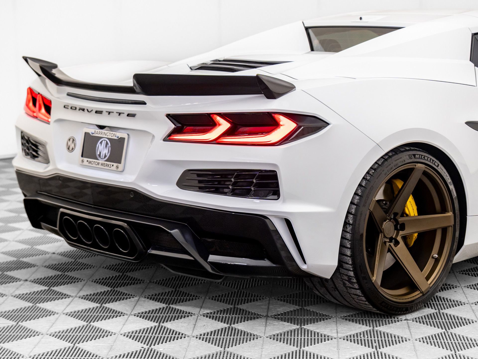 Used 2024 Chevrolet Corvette Z06 w/ Stealth Interior Trim Package image 39