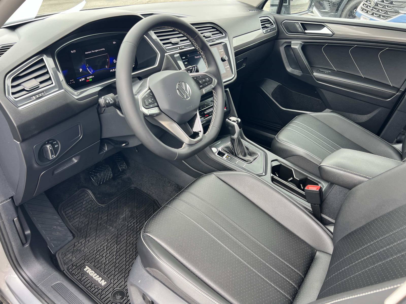 Certified 2023 Volkswagen Tiguan SE FWD image 5
