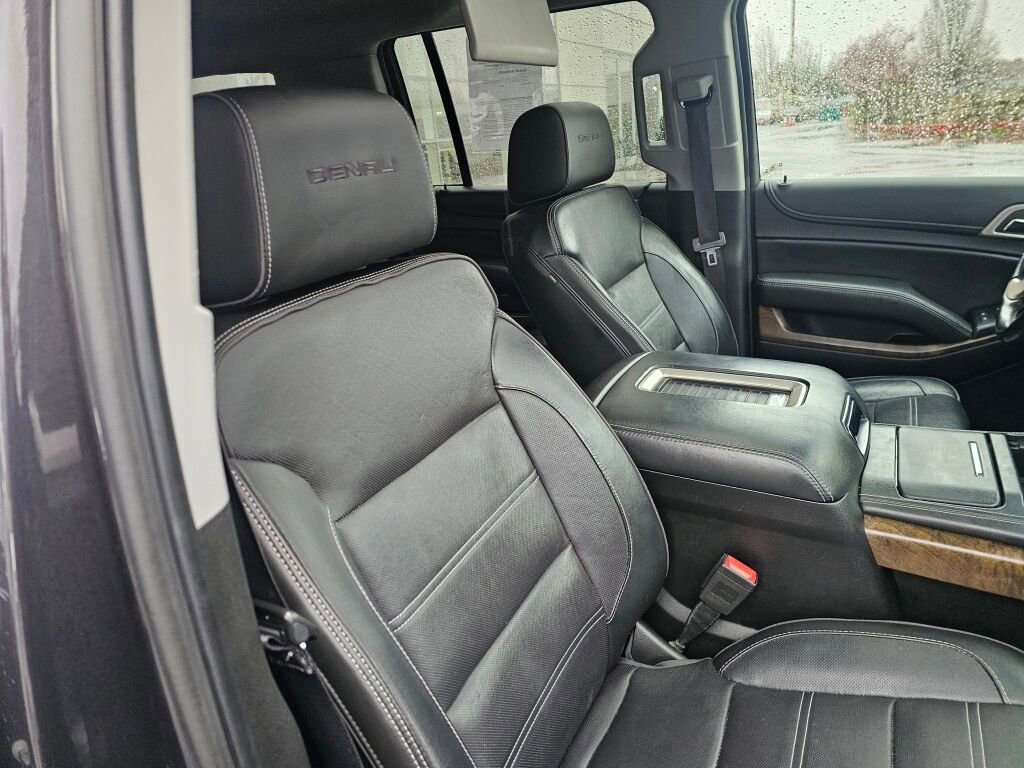 Used 2018 GMC Yukon XL Denali w/ Denali Ultimate Package image 13