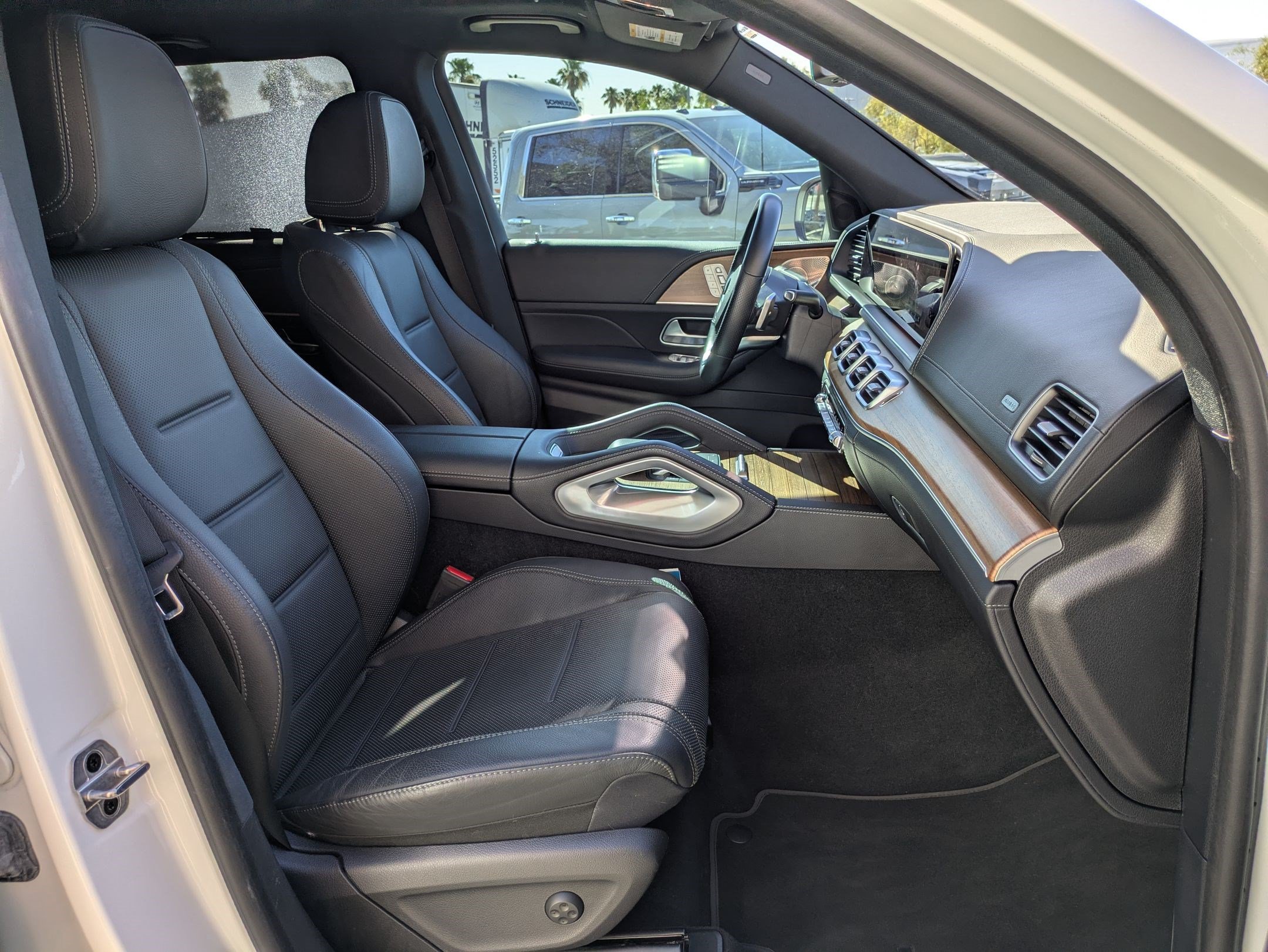 Used 2022 Mercedes-Benz GLE 450 4MATIC image 32