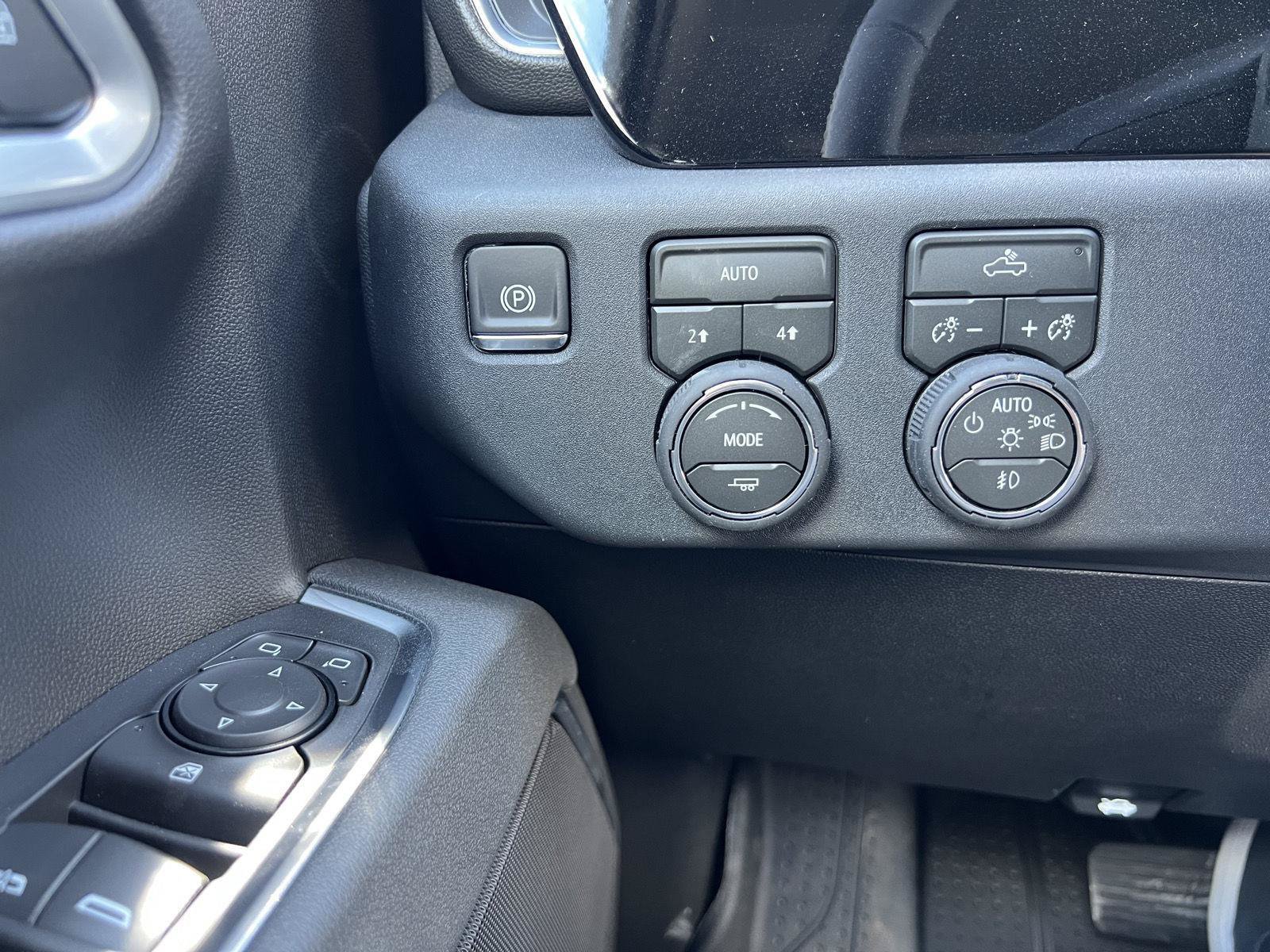 New 2026 Chevrolet Silverado 1500 RST w/ RST Select Package AWD/4WD image 29