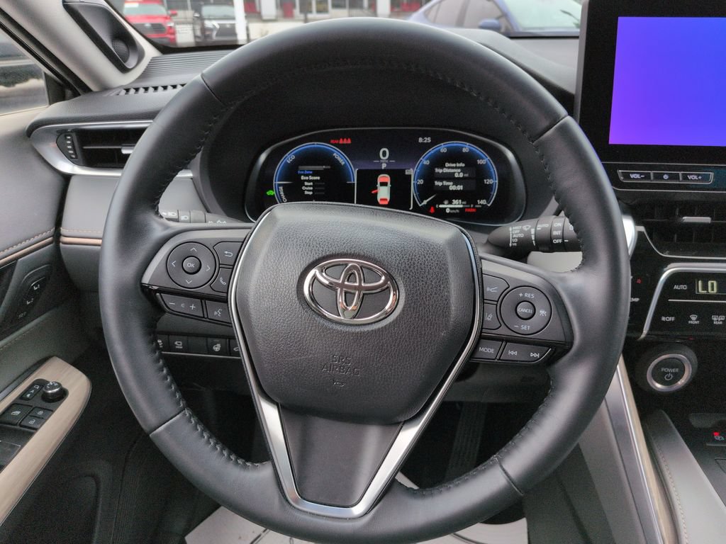 Certified 2024 Toyota Venza Limited AWD/4WD image 14
