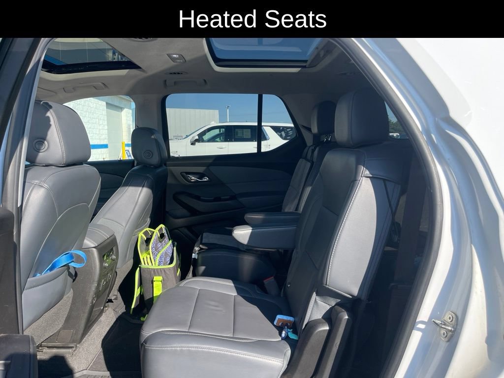 Used 2019 Chevrolet Traverse LT w/ LPO, Blackout Package AWD/4WD image 9